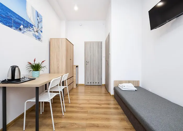 Przy Plazy 公寓式酒店 3*