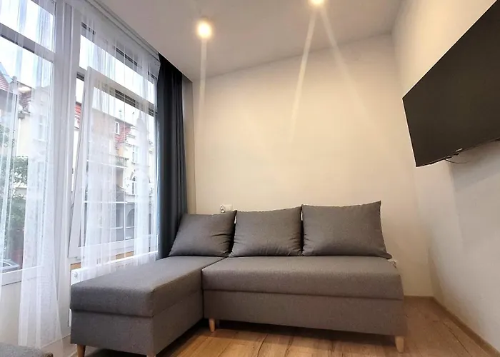 Przy Plazy מלון דירות